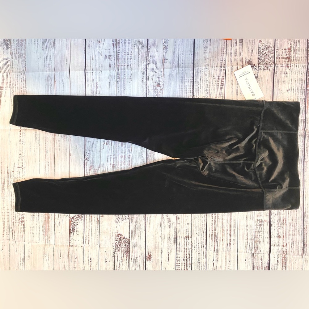 Velvet Athleta Leggings (NWT)
